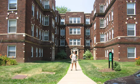 10-patty-at-building