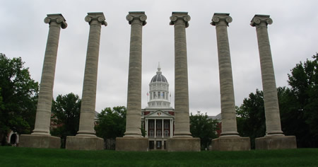 054-01-columns