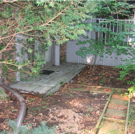 073-02-view-lower-bedroom